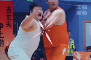 演員張寧江代表家鄉平湖征戰浙BA，好兄弟張云龍趙繼偉為他打CALL